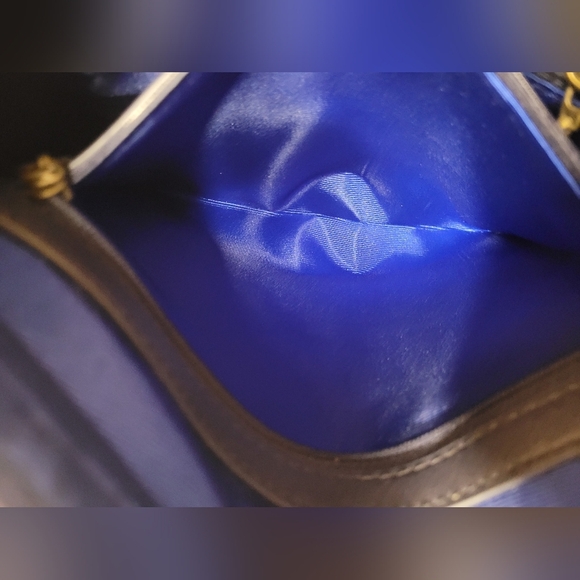 Sold! EUC Desigual Embellished Floral Bird Parrot Cross Body Bag - Picture 7 of 9